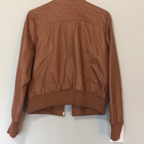 Jacket - Picture 2 of 6